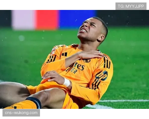 即时：皇马对阵瓦伦西亚，贝林厄姆头球破门打入个人联赛第15球